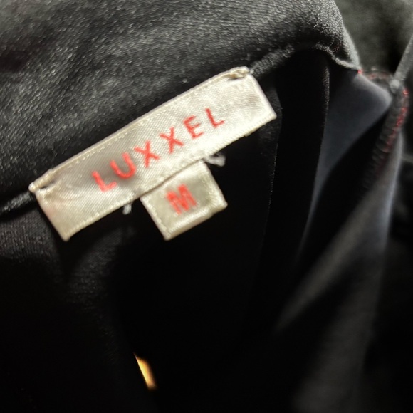 Luxxel Sparkling Red Backless Dress Medium - Picture 6 of 7